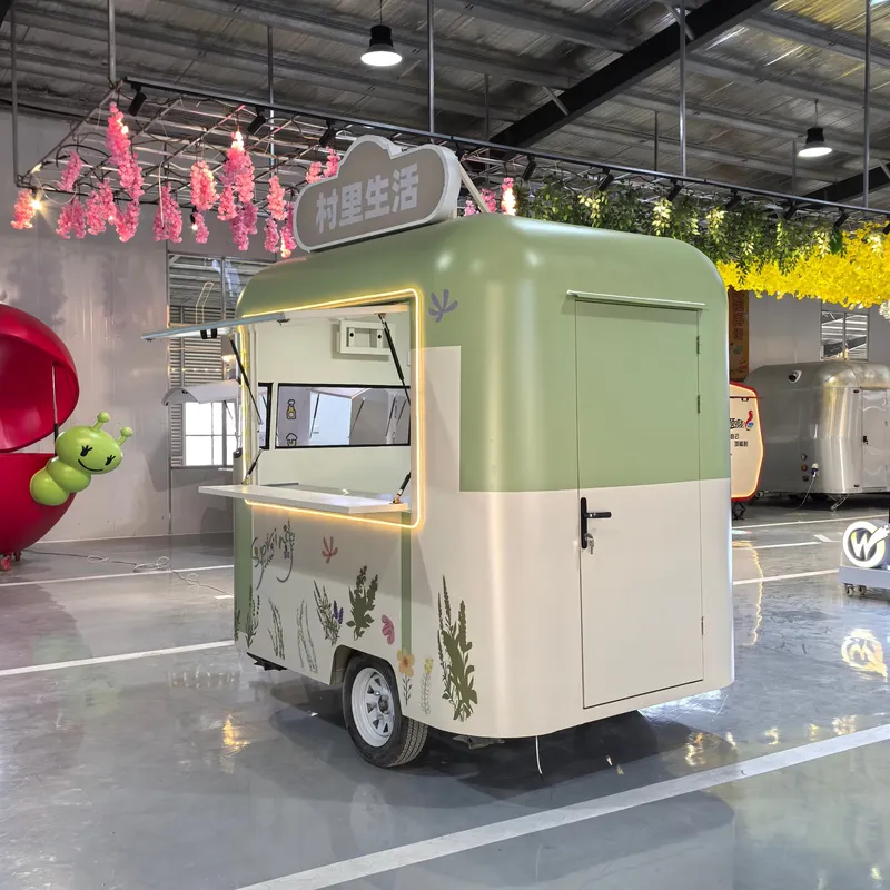 Burger, Dondurma, Kahve, Taco  - Commercial Kitchen Trailer incelemesi ve fiyatı